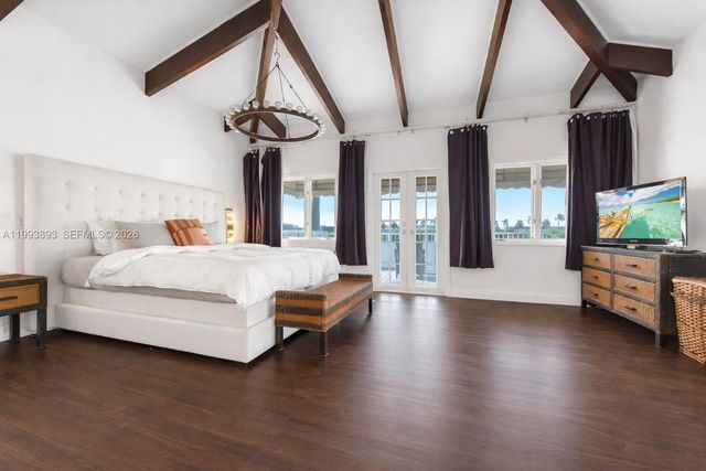 224 S Coconut Ln, Miami Beach, FL 33139