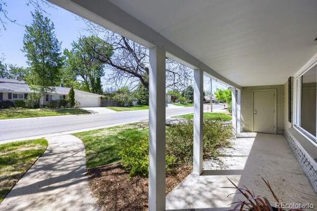 5425 E 3rd Avenue, Denver, CO 80220