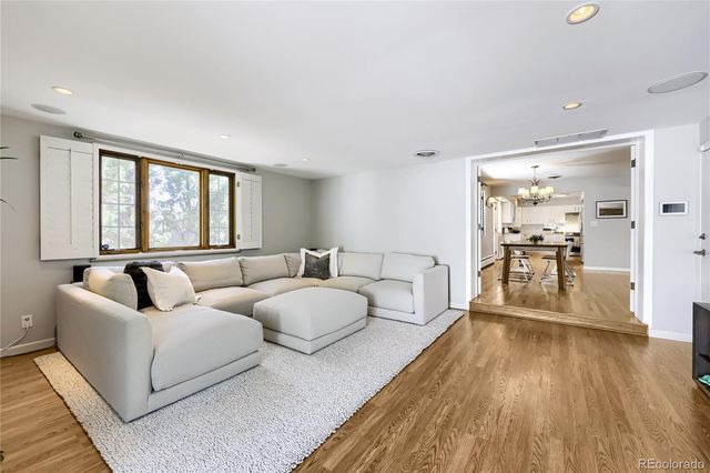5425 E 3rd Avenue, Denver, CO 80220