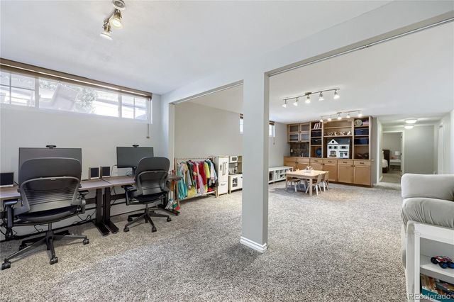 5425 E 3rd Avenue, Denver, CO 80220