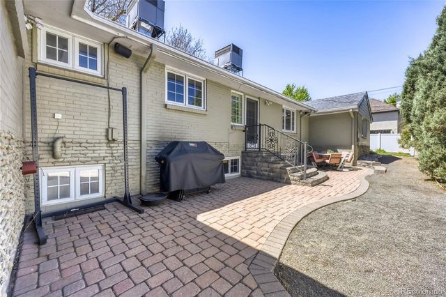 5425 E 3rd Avenue, Denver, CO 80220