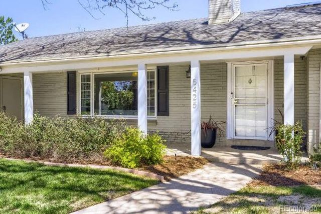5425 E 3rd Avenue, Denver, CO 80220
