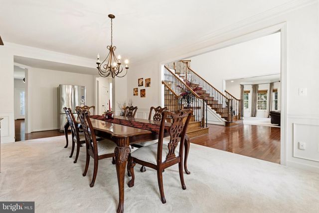 7101 IDYLWOOD RD, Falls Church, VA 22043