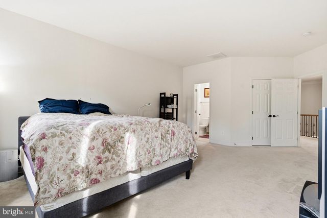 7101 IDYLWOOD RD, Falls Church, VA 22043