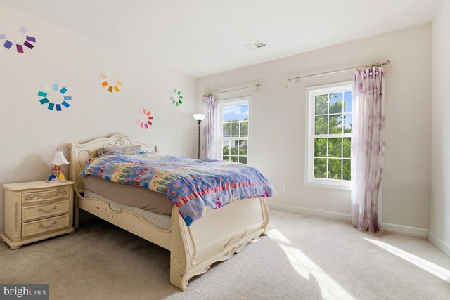 7101 IDYLWOOD RD, Falls Church, VA 22043
