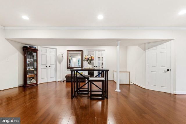 7101 IDYLWOOD RD, Falls Church, VA 22043