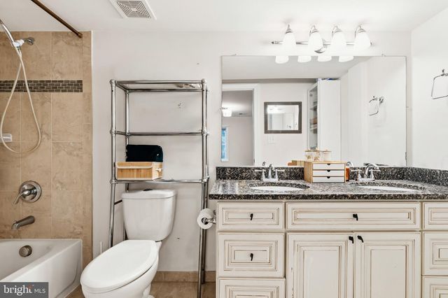 7101 IDYLWOOD RD, Falls Church, VA 22043