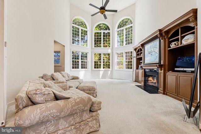 7101 IDYLWOOD RD, Falls Church, VA 22043