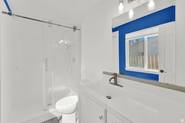 1466 N LEWIS PEAK DR, Ogden, UT 84404