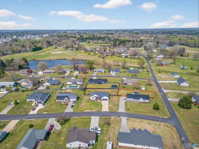 181 Lee Avenue, Boaz, AL 35957