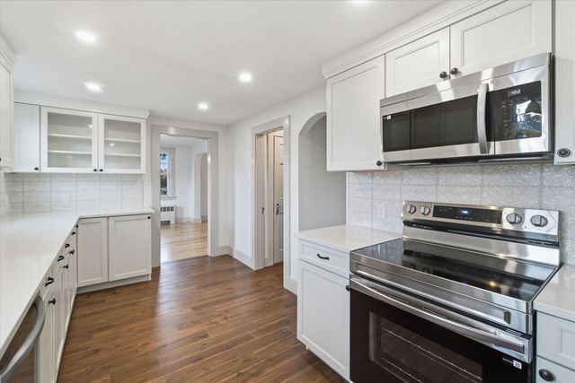 112 Mammoth Road, Manchester, NH 03109