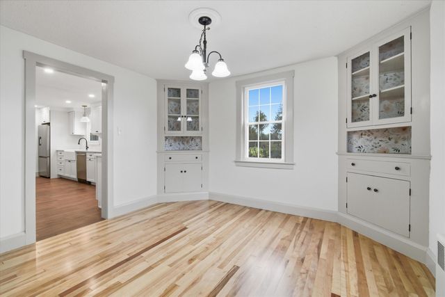 112 Mammoth Road, Manchester, NH 03109