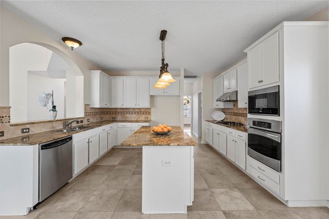 3532 Thorp Springs Drive, Plano, TX 75025