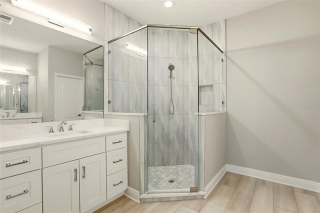 8142 MIRAMAR WAY, Bradenton, FL 34202