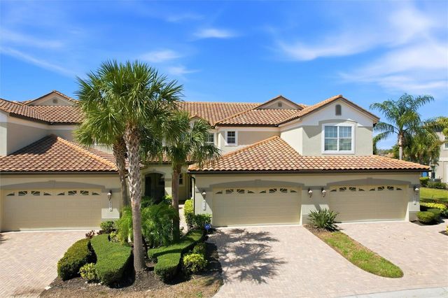 8142 MIRAMAR WAY, Bradenton, FL 34202