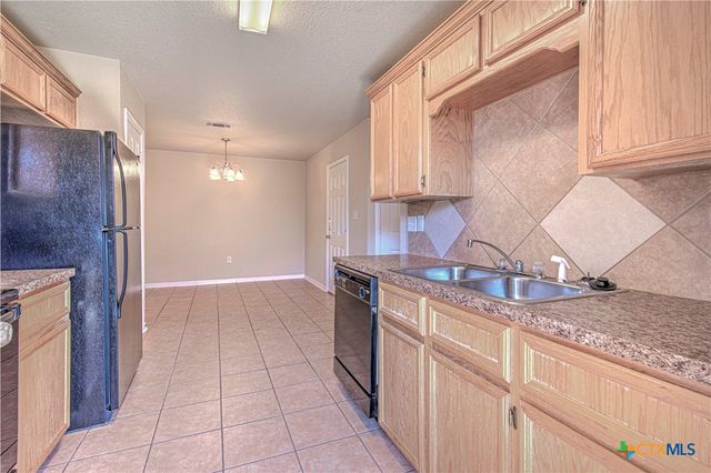 4202 Elms Run Circle, Killeen, TX 76542