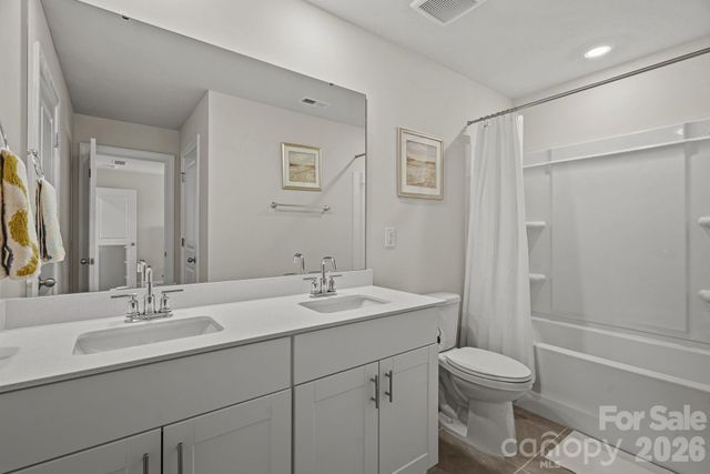 605 Cedar Knoll Circle, Pineville, NC 28134