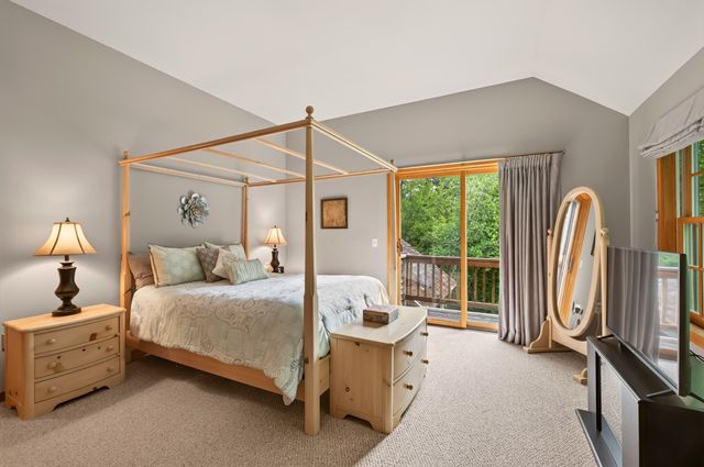 11 Stone Ridge Loop, Dover, VT 05356