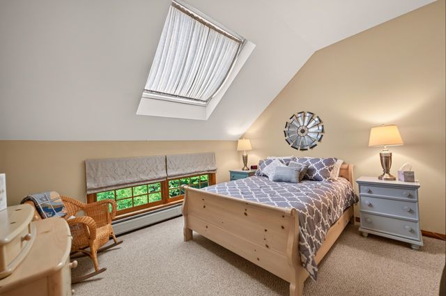 11 Stone Ridge Loop, Dover, VT 05356