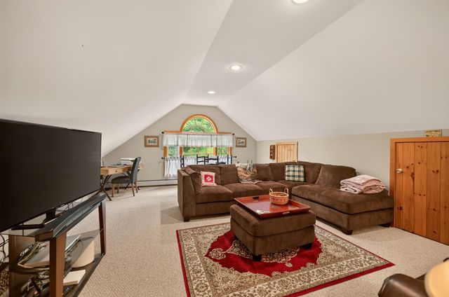 11 Stone Ridge Loop, Dover, VT 05356