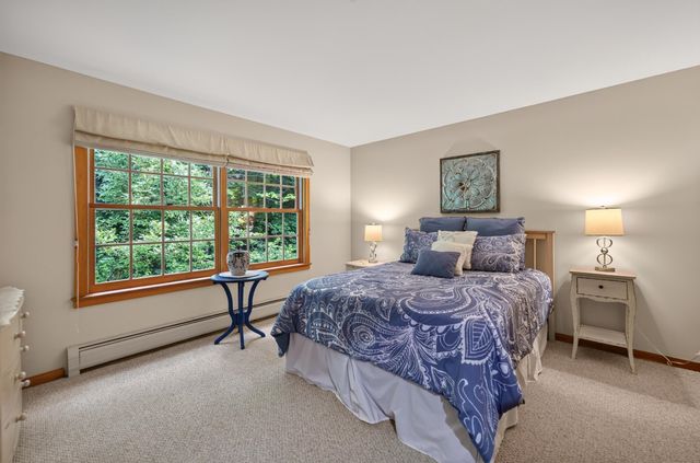 11 Stone Ridge Loop, Dover, VT 05356