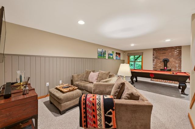 11 Stone Ridge Loop, Dover, VT 05356