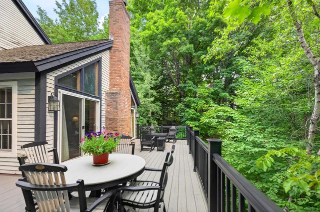 11 Stone Ridge Loop, Dover, VT 05356