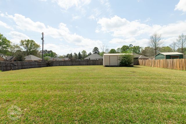 6531 N Liberty Street, Keithville, LA 71047