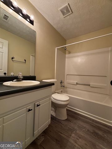 4320 Catalpa Court, Ellenwood, GA 30294