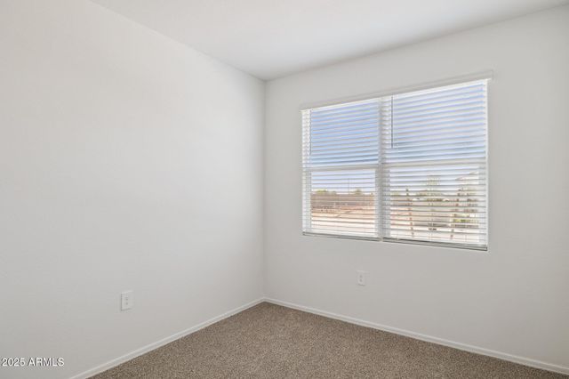 18448 W BUCKSKIN Trail, Wittmann, AZ 85361