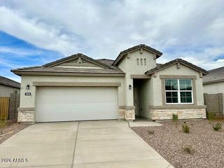 18448 W BUCKSKIN Trail, Wittmann, AZ 85361