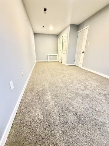 7564 13 Mile Road, Rockford, MI 49341