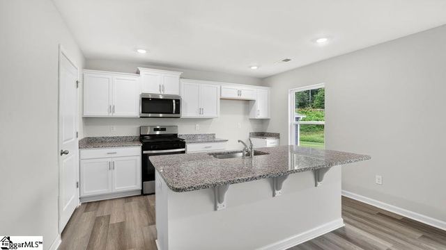 2126 Pierett Circle, Woodruff, SC 29388