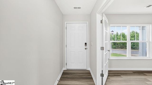 2126 Pierett Circle, Woodruff, SC 29388