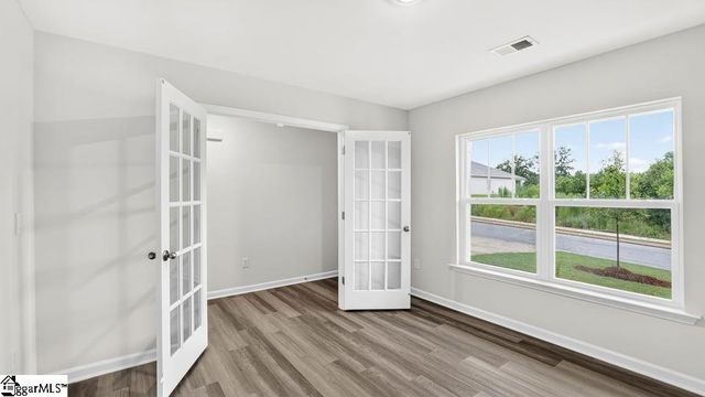 2126 Pierett Circle, Woodruff, SC 29388