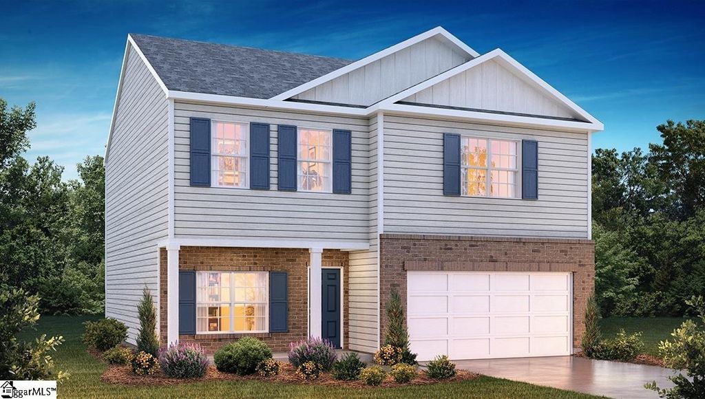 2126 Pierett Circle, Woodruff, SC 29388