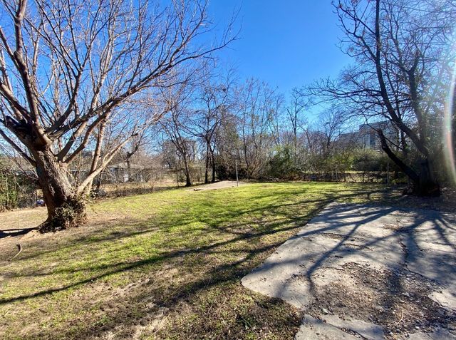 5631 Arlington Park Drive, Dallas, TX 75235