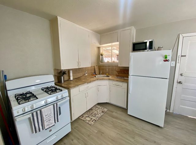 5631 Arlington Park Drive, Dallas, TX 75235