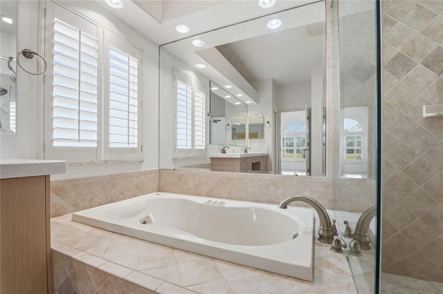 1350 DARTFORD DRIVE, Tarpon Springs, FL 34688