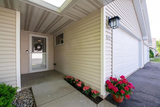 485 W PACKER AVENUE, Oshkosh, WI 54901