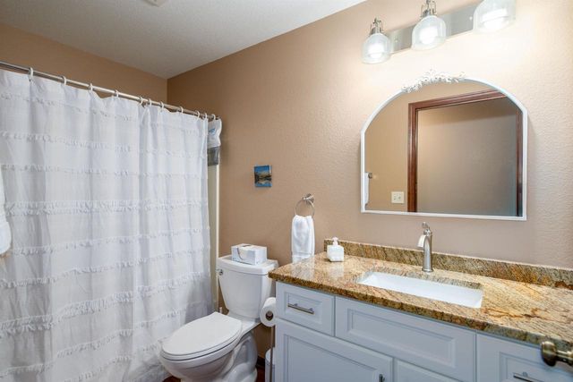 485 W PACKER AVENUE, Oshkosh, WI 54901