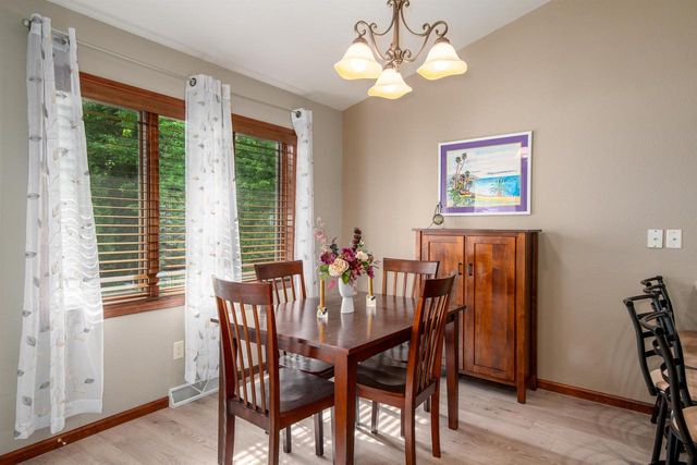 485 W PACKER AVENUE, Oshkosh, WI 54901