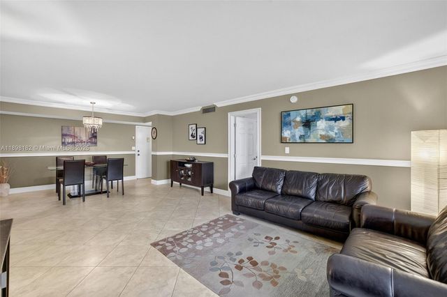 1833 S Ocean Dr 1004, Hallandale Beach, FL 33009