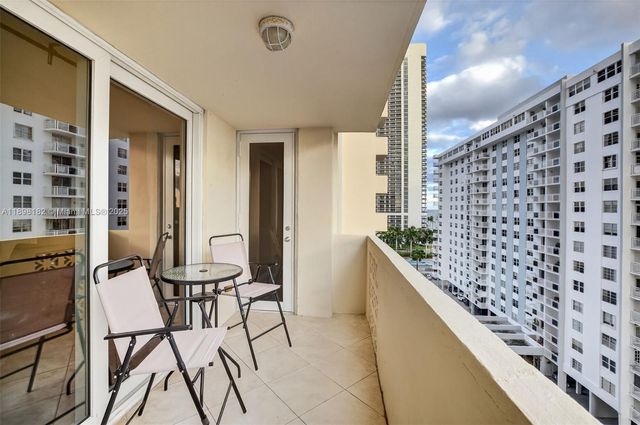 1833 S Ocean Dr 1004, Hallandale Beach, FL 33009