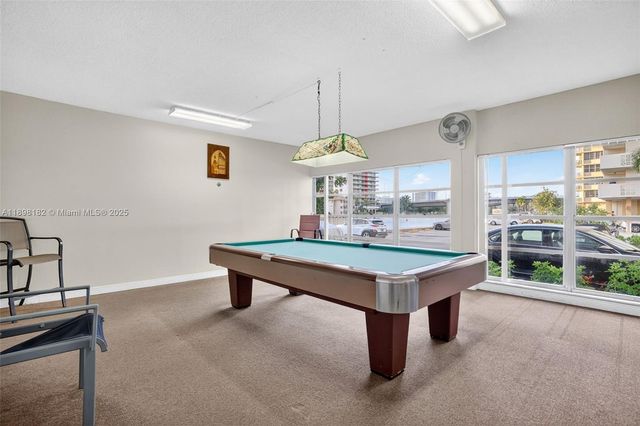 1833 S Ocean Dr 1004, Hallandale Beach, FL 33009