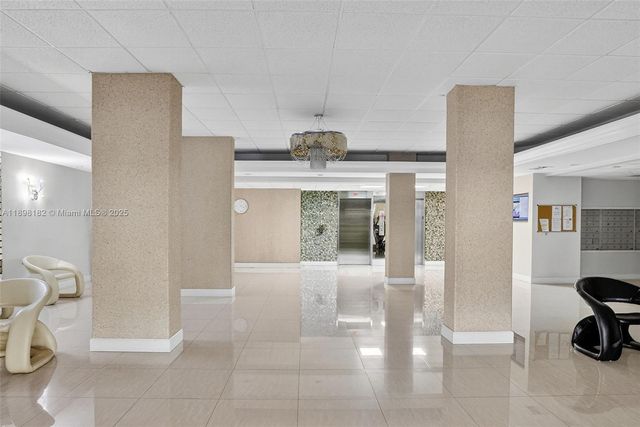 1833 S Ocean Dr 1004, Hallandale Beach, FL 33009