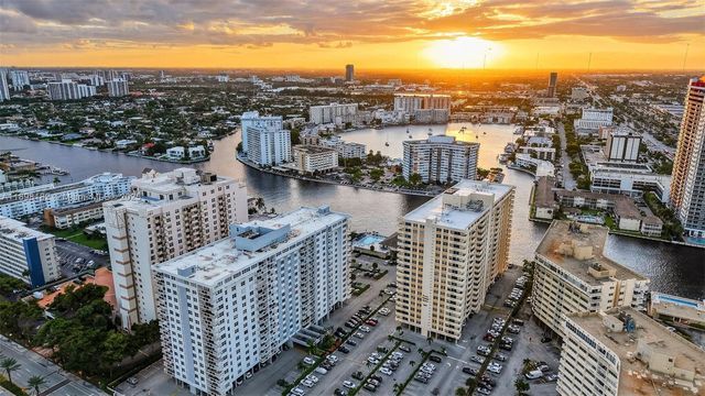 1833 S Ocean Dr 1004, Hallandale Beach, FL 33009