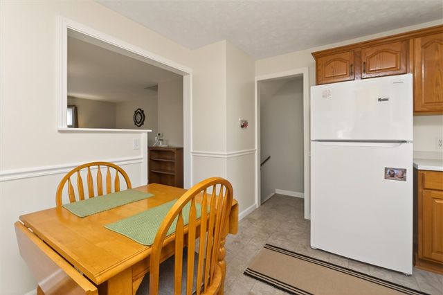 89 Haddon Road, Greece, NY 14626
