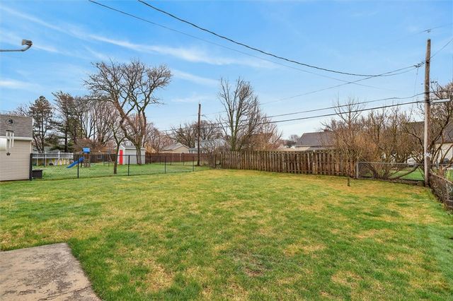 89 Haddon Road, Greece, NY 14626