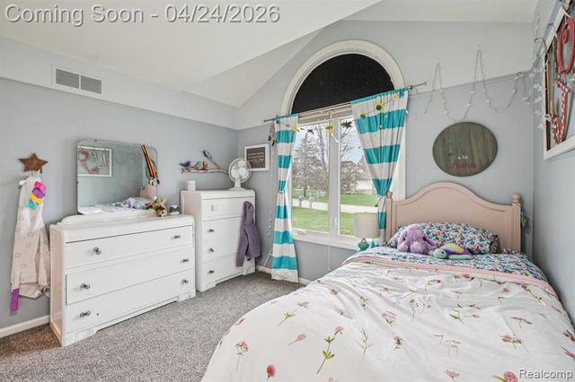 5819 Valley Drive, Clarkston, MI 48348